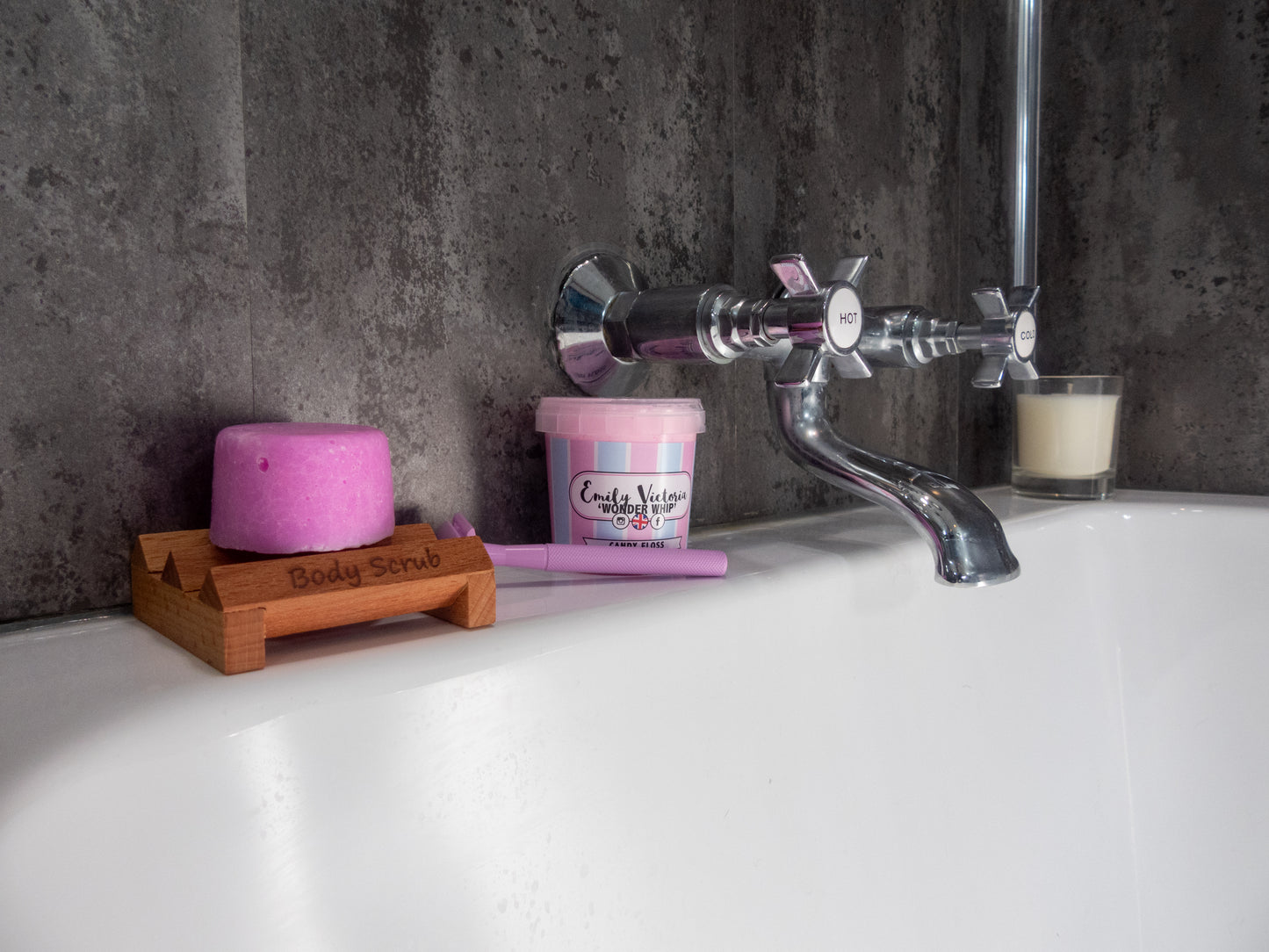 Wooden Shampoo/Conditioner/Scrub 'soap dish'