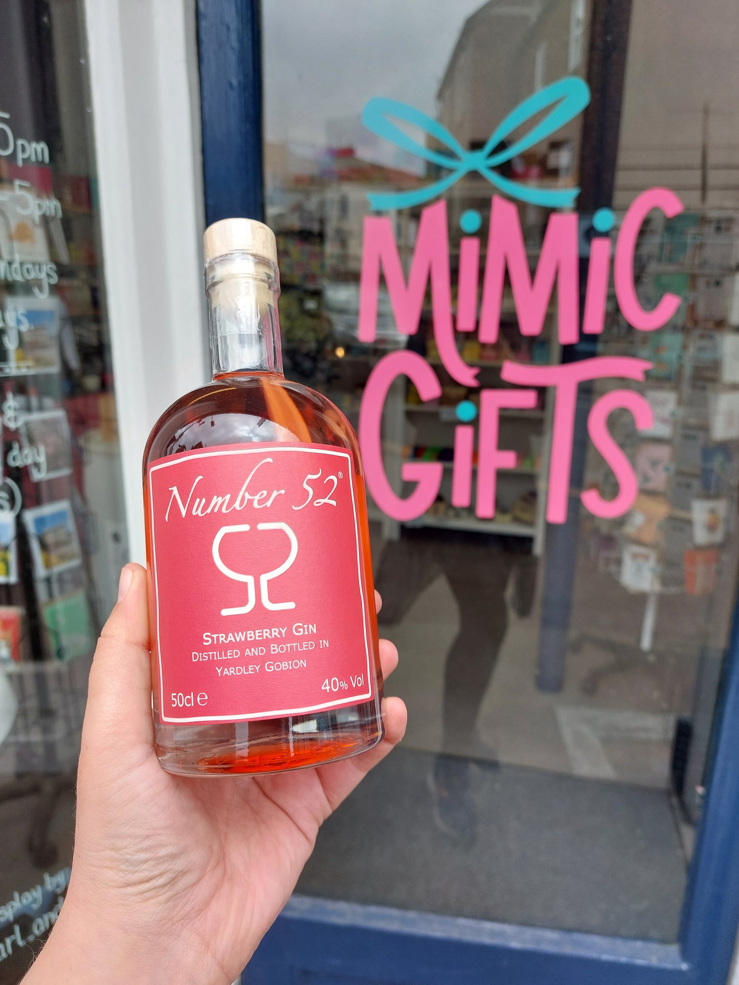 Number 52 Strawberry Gin (Moorend Distillery)