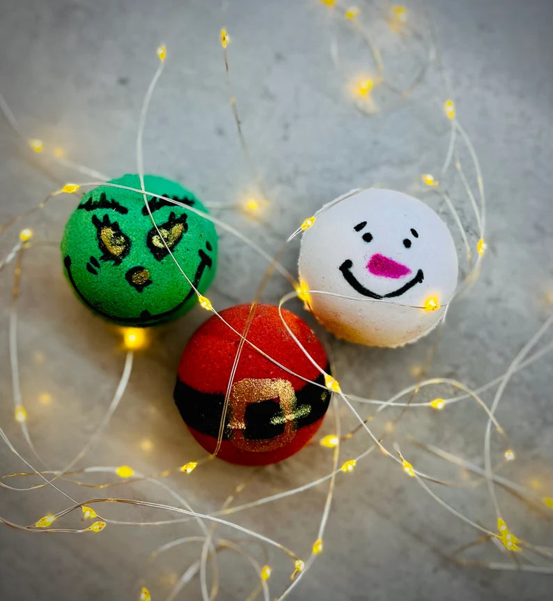 Santa-Grinch-Snowman sphere Bath Bombs