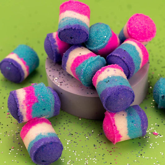 Tiny bath bombs in viberant colours