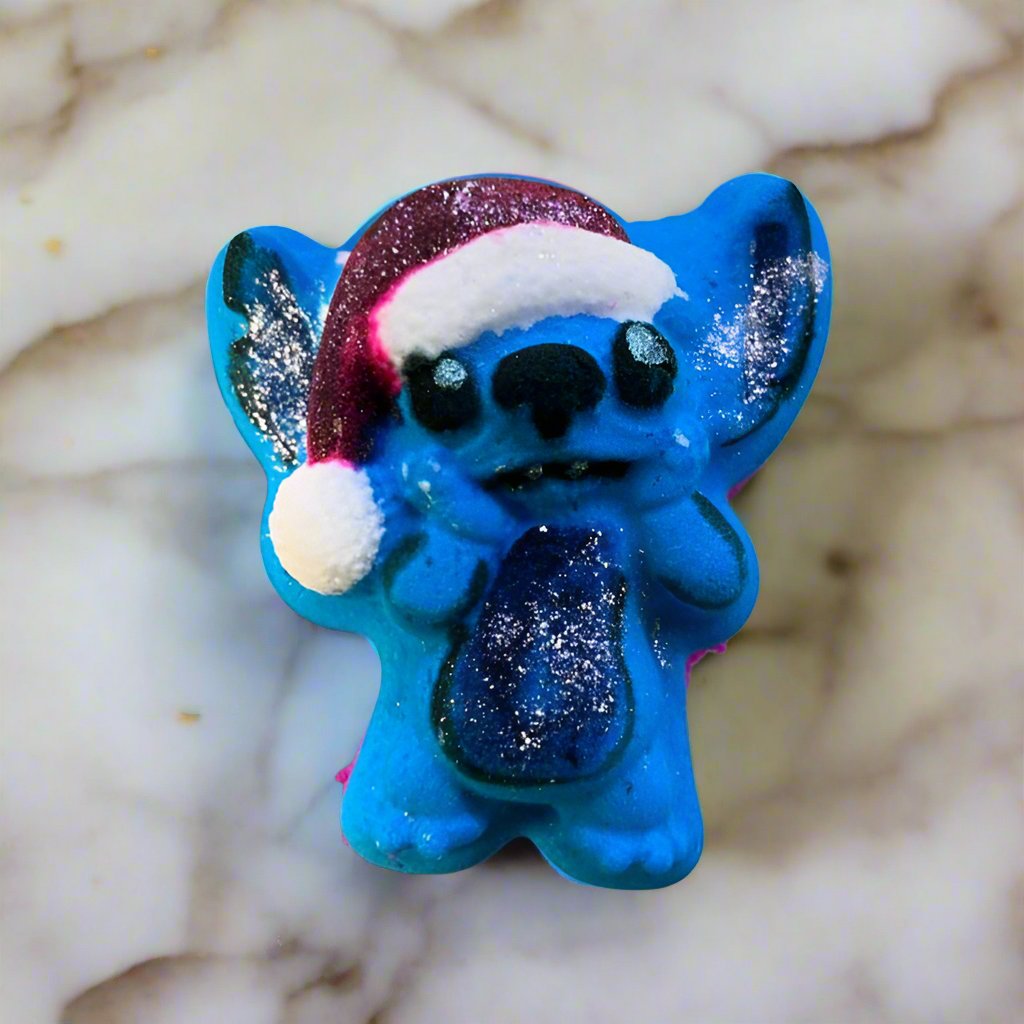 Christmas Hat Stitch Bath Bomb